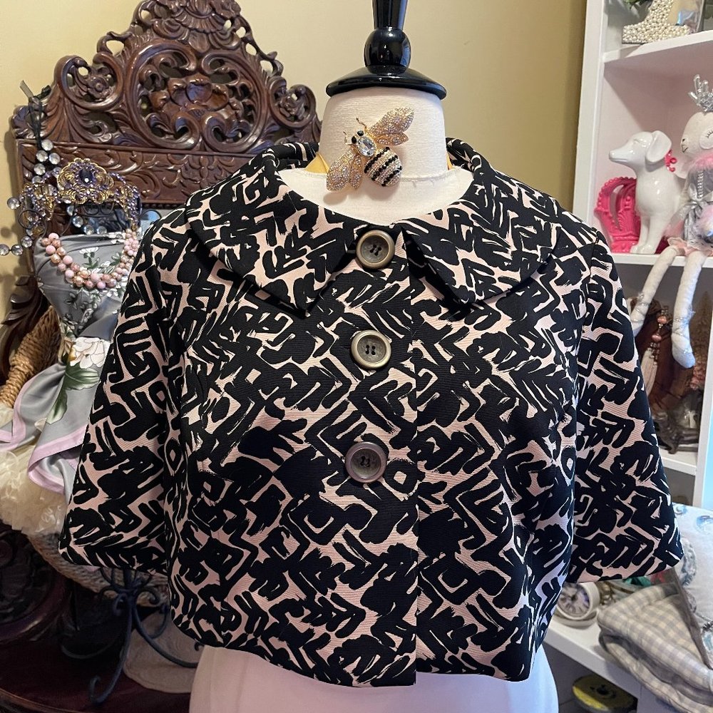 Robbie Bee EUC 20W Adorable Swing Jacket Black & Tan